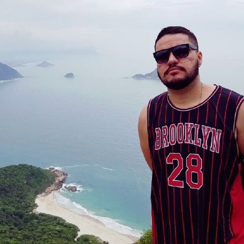 Carloscvtejr is Single in Rio De Janeiro, Rio de Janeiro, 3
