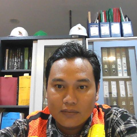 Robert7786 is Single in Balikpapan, Kalimantan Timur