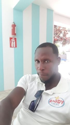 Justilien is Single in cap Haitien, Nord, 2