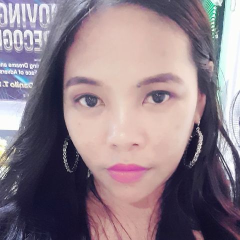Yuree is Single in Subic, Zambales, 1