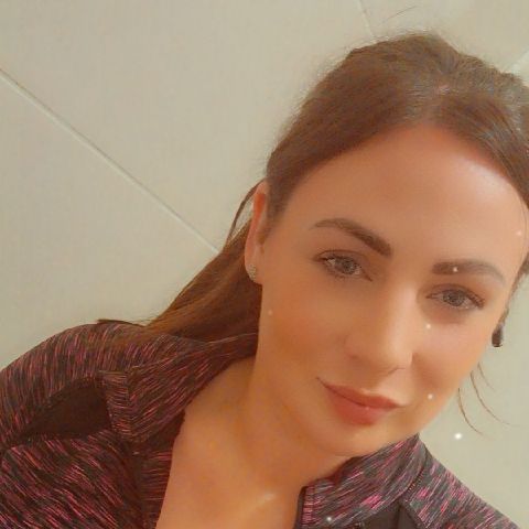 Chez1990 is Single in Craigavon, Northern Ireland, 2