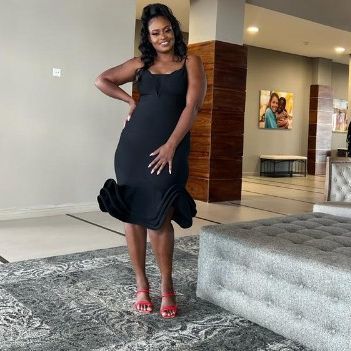 AngieNS is Single in New York, Lusaka, 5