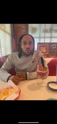 LoveAgape0198 is Single in Chicago, Illinois, 3