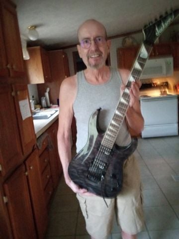 Mark621 is Single in LEROY, Michigan, 2