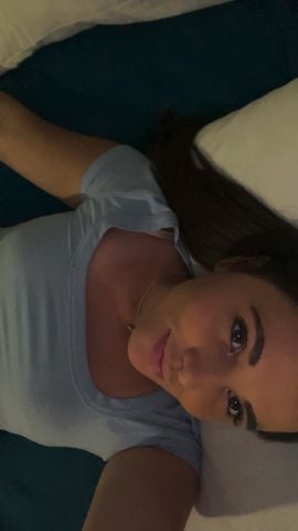 Lia_Rous