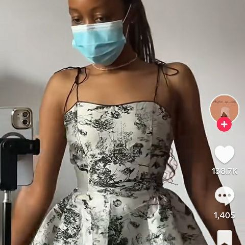 Chloe73