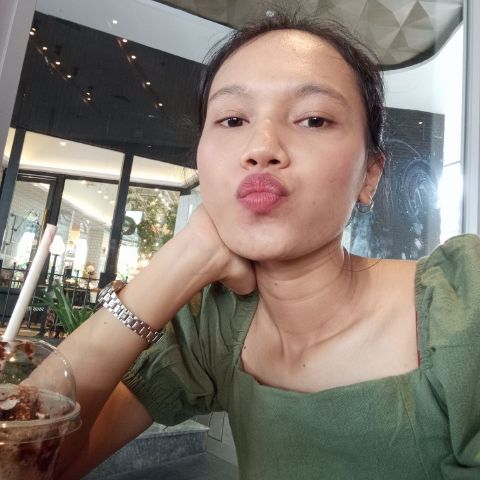 Naomii23