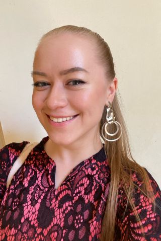 Eseniya