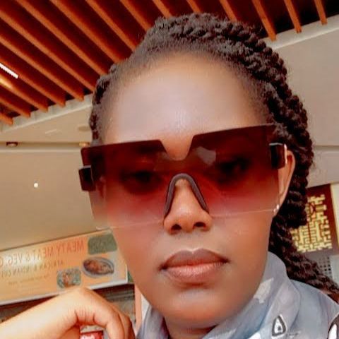 Cynddy24