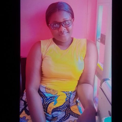Lovinger is Single in Apia, Fa'asaleleaga, 2