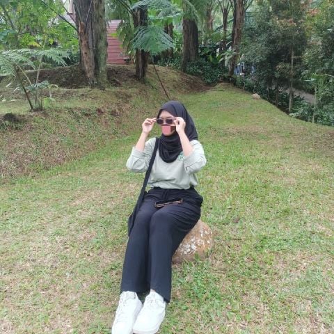 sherlyyn19