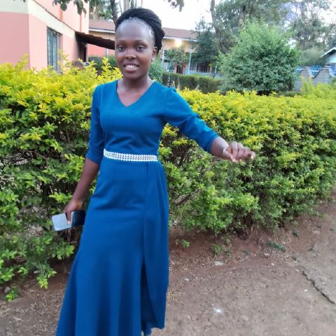 Esther2121
