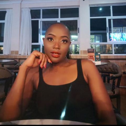 Lucie_254