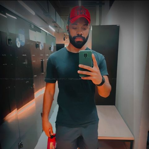 _IuryF