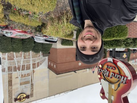 Colossus is Single in LAKE WORTH, Florida, 4