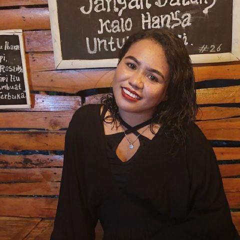 MariaKurniawati12