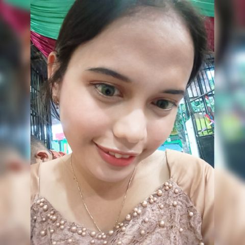 Helennn_