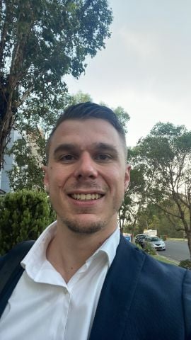 JamesStrong is Single in Sydney, New South Wales, 2