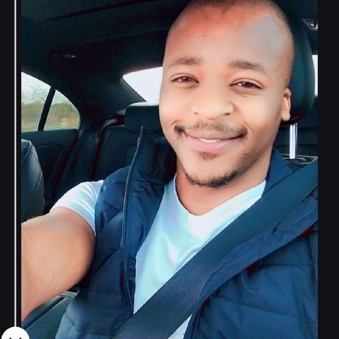 Tshego42