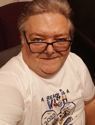 JEForshee is Single in Orlando, Florida, 5