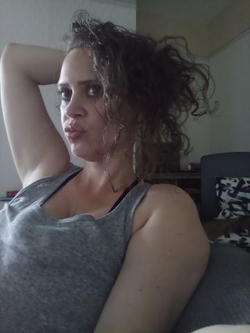 CC_PizzaQueen is Single in Edinburgh, Scotland, 3