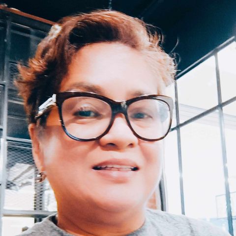 Vangie60