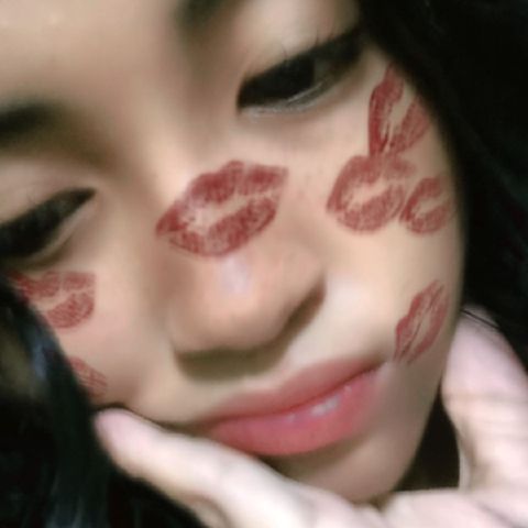 Santika28