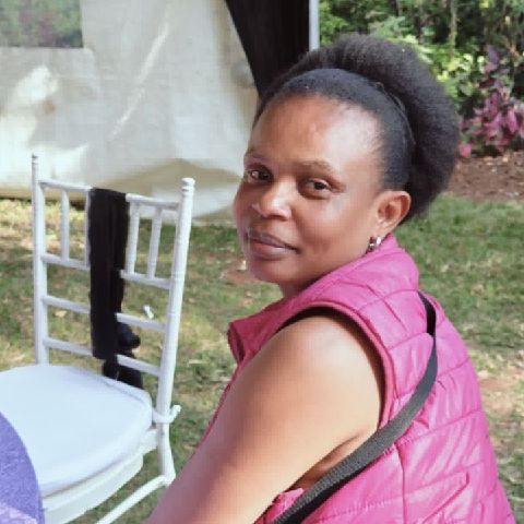 Esther98572