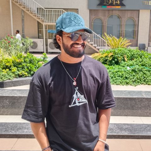 Umesh40