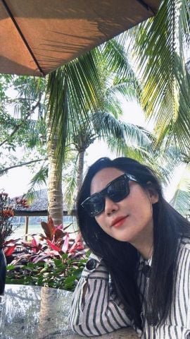 Julia92Tam