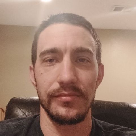 Joseph199006 is Single in Evans, Colorado, 2