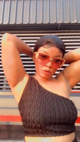 Lindiwe74