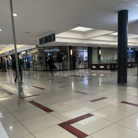 Xolani23