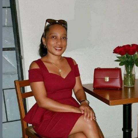 Veronique8