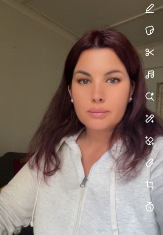 anka8316 is Single in Canterbury, England, 5