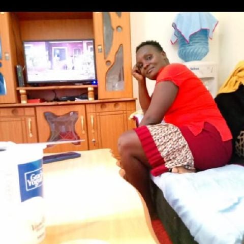 Caroly49