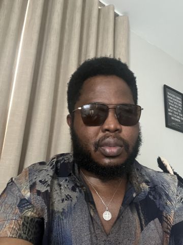 Henrybills07 is Single in Croydon, England, 6