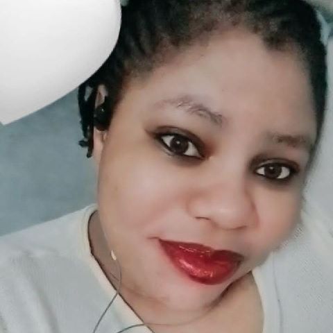 Esthermahenzo