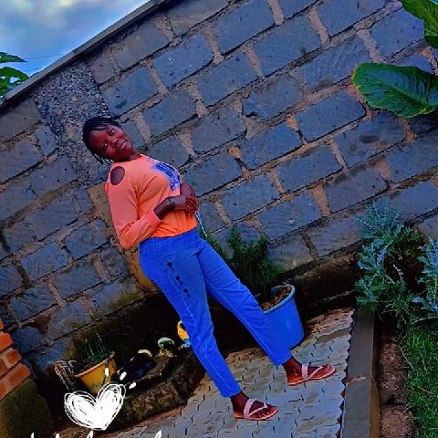 Esther3333
