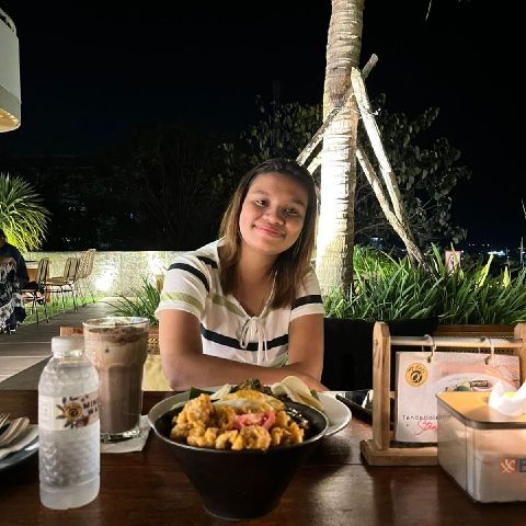 Yuliana02