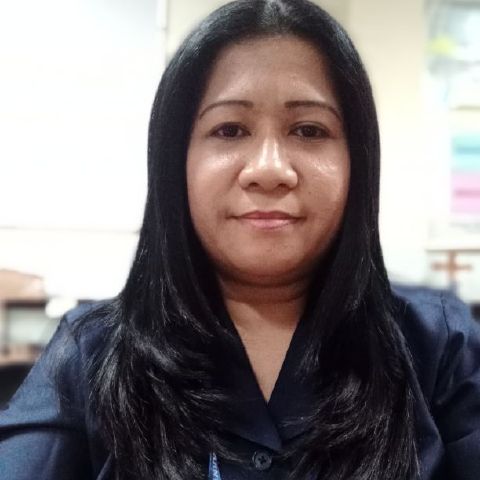 Lelyana754