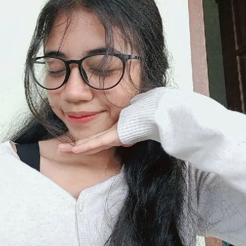 ItsGlori