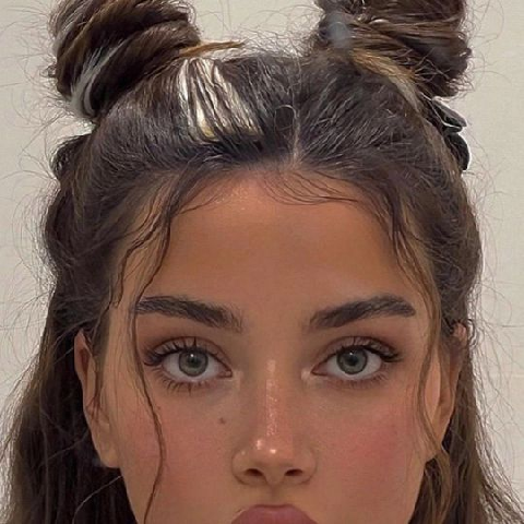 Kristin2323