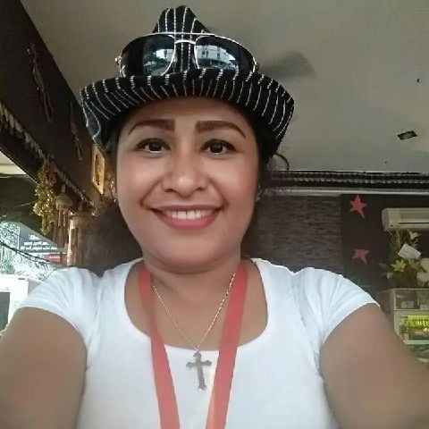 Luciana_884