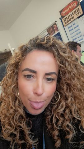 Kingsdaughter24 is Single in Boughton Monchelsea, England, 4