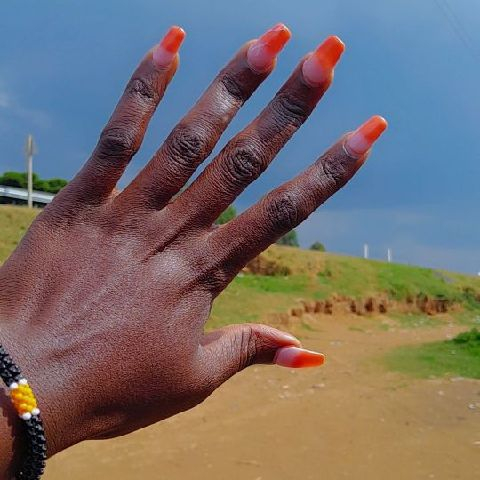 Natasha25412322