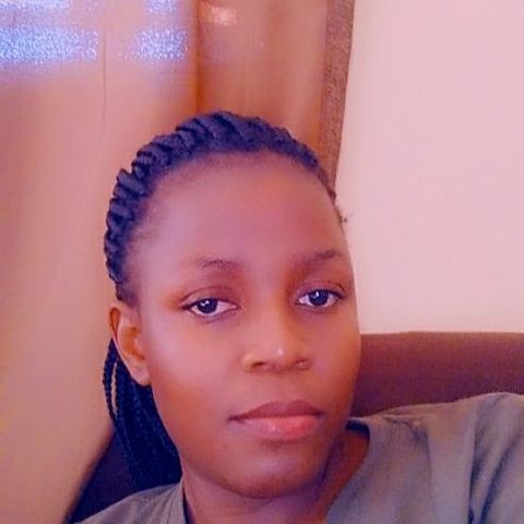 Vee04123678