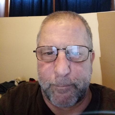 Notfake1969 is Single in Akron, Ohio, 1