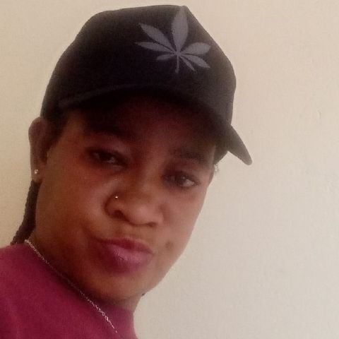 Mirriam82