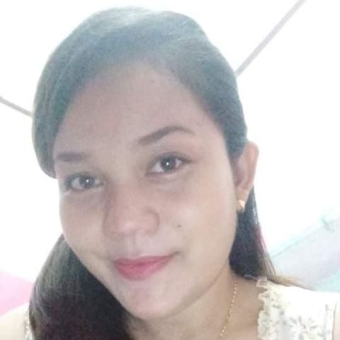 Gloria_Y